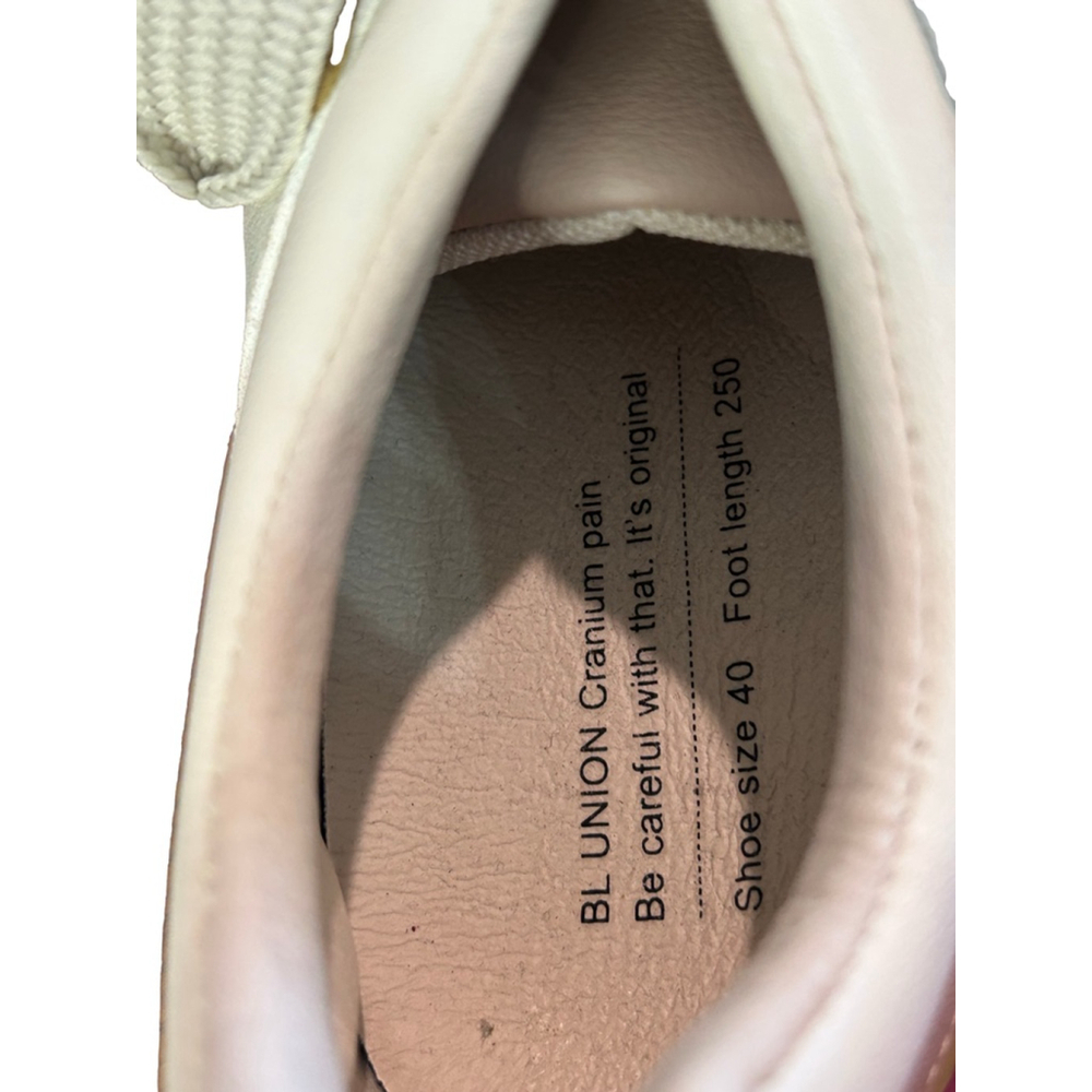 Women's White w/Beige hearts Platform Sneakers Size 8-81/2 - Picture 7 of 8